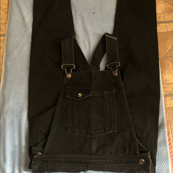 Black overalls, only worn a couple times - Picture 3 of 3